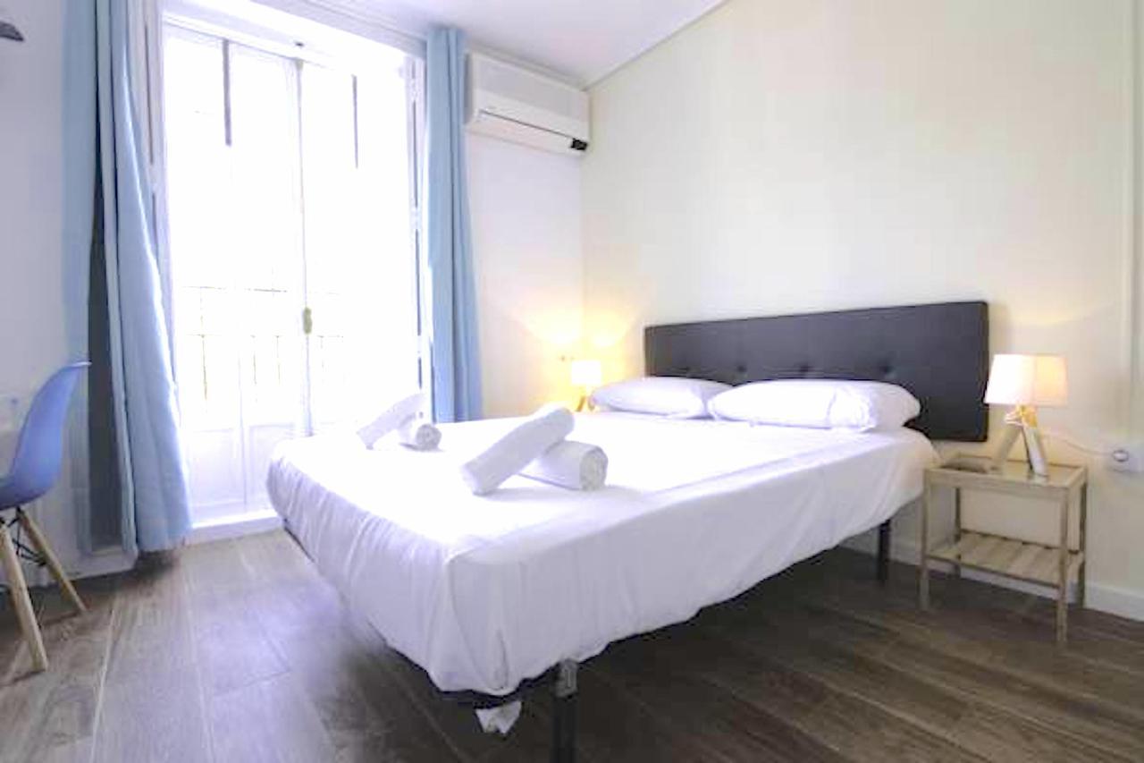 El Magnanimo Rooms & Breakfast Valencia Exterior foto